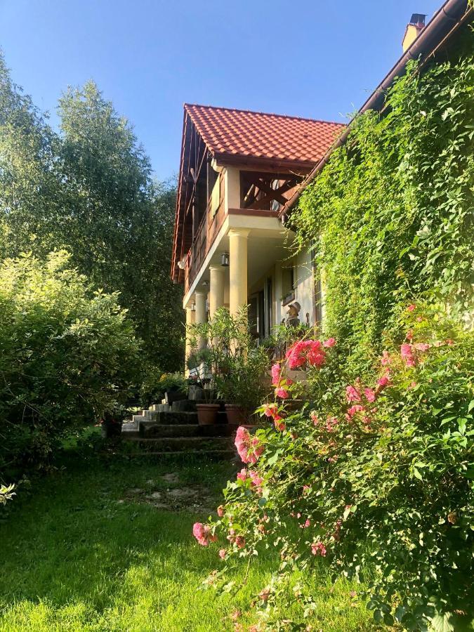 Modryna Ranczo Krasiczyn Exterior foto